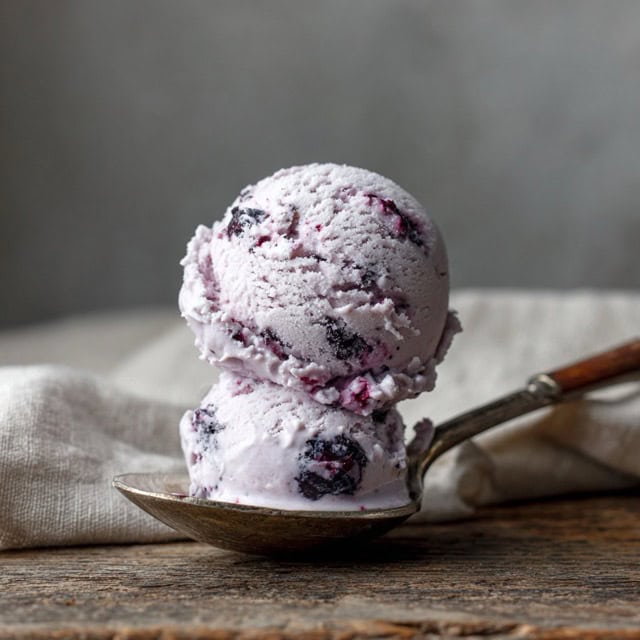 Blueberry ice cream
